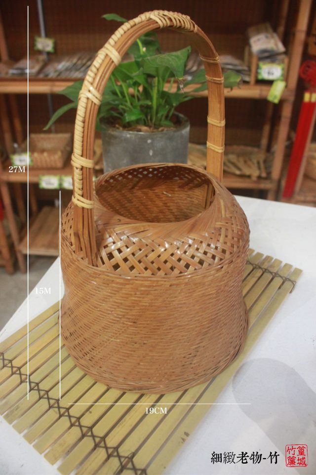 【篁城竹藝】〔日式竹編花器-古物品〕早期收藏古物.手工製做/適合花器/茶藝/古物收藏/日本古早外銷製品/手提藍